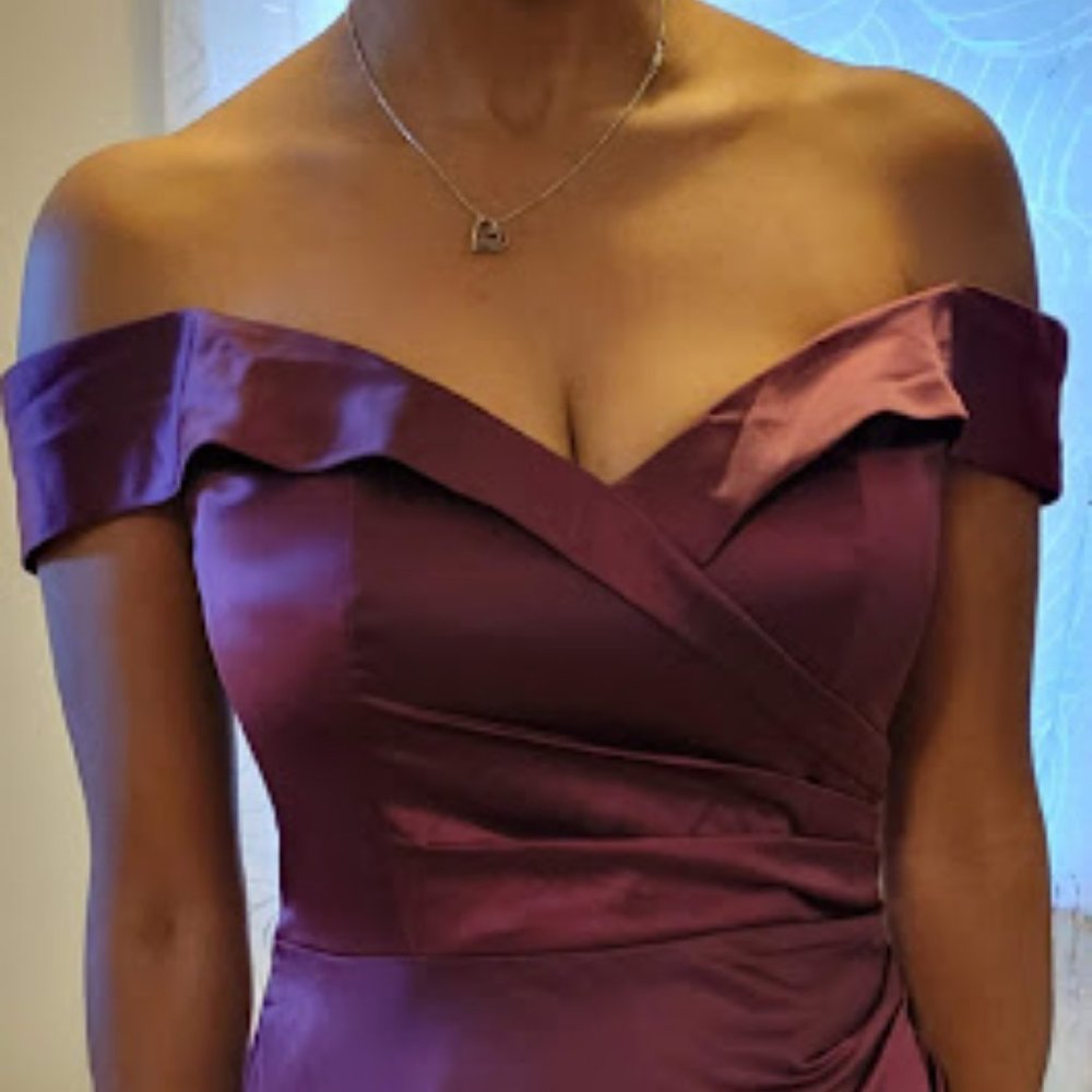 David's Bridal Galina Off the Shoulder Stretch Satin dress "wine"